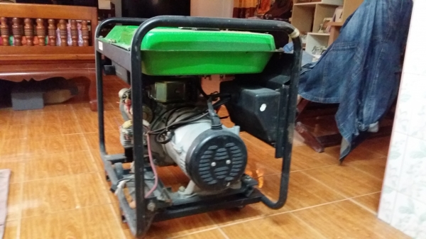 ขายเครื่องปั่นไฟ