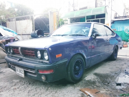 รถเก๋งคลาสสิก 2 ประตู เท่ๆ DATSUN STANZA