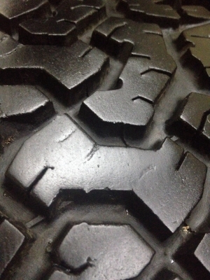 ขายยางBF All 285/75/16 ปี11 ดอกเต็มๆ