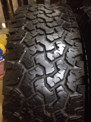 ขายยางBF All 285/75/16 ปี11 ดอกเต็มๆ