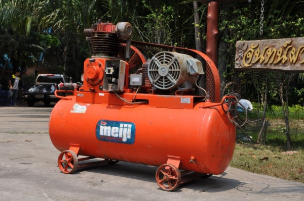 ขายปั้มลม  MEJI สวยเดิมจากญี่ปุ่นยังไม่เคยใช้งานในไทย 28,000เท่านั้น!!