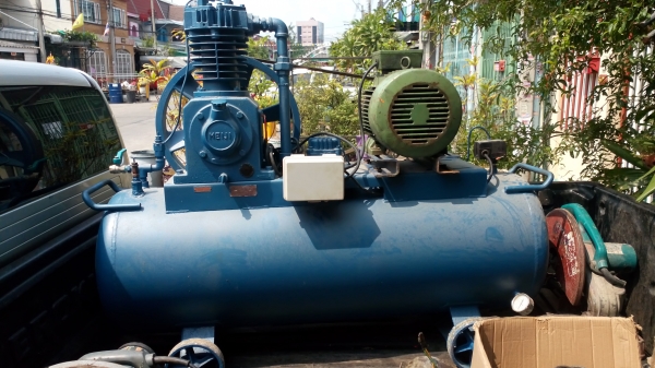 ขาย !! ปั้มลม7.5แรง3สาย ยี่ห้อเมจิ ของญี่ปุ่น พร้อมใช้งาน