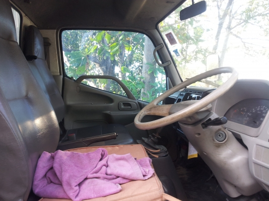 ขายHINOทูโท่ปี2548รถรับส่งพนักงานโรงแรมสวยๆเดิมๆพร้อมใช้