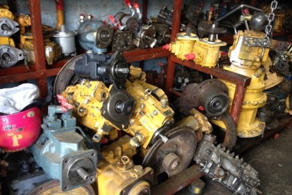 ปั้มไฮโดลิต+ตัวเดินมือสองจากญี่ปุ่น ปั้มไฮโดลิต+ตัวเดินมือสองจากญี่ปุ่น