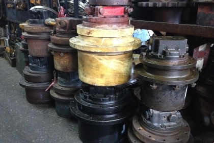 ปั้มไฮโดลิต+ตัวเดินมือสองจากญี่ปุ่น ปั้มไฮโดลิต+ตัวเดินมือสองจากญี่ปุ่น