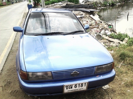 ขาย sanny B13 เครื่องหัวฉีด ปี93 เกียร์ออโต้ พวงมาลัยพาวเวอร์ กระจกไฟฟ้า ติดแก๊สลงเล่มเรียบร้อย ทะเบียนขาด1ปี เอกสารชุดโอนครบ