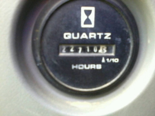 ***ขายแล้วครับขอบคุณ Truck2hand ขาย KOBELCO SK200 แบคโฮ SK200 MARK-6 Super S.No.YN10-38524 ไฟฟ้าหน้าจอครบ เครื่องเดิม ปั้มเดิม 22,xxx ชม. เครื่องแน่น ปั้มแรง ทำงานดี เร็ว บูมอาร์มสวย ไม่ปะ บุ้งกี๋หนา บูท/สลัก ดี แน่น เอวดี แน่นดี ไม่แตก ไม่ร้าว