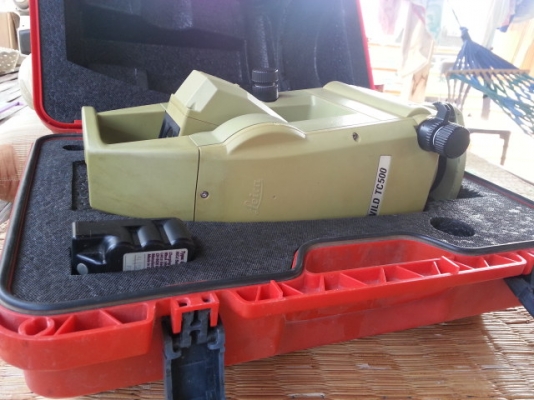 กล้องสำรวจ Total Station leica Tc 500