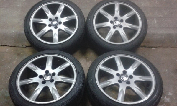 ขายล้อซิ่งVOLVOแท้รุ่นVOLANSก้านดาบ7ก้านขอบ17กว้าง7ET43