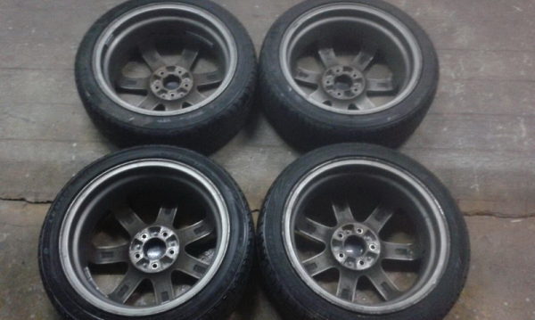 ขายล้อซิ่งVOLVOแท้รุ่นVOLANSก้านดาบ7ก้านขอบ17กว้าง7ET43