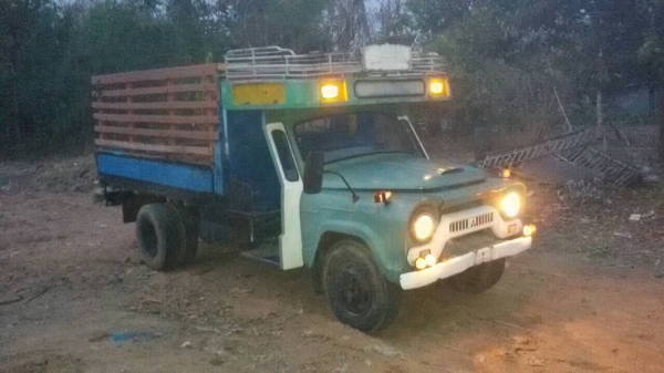 ขาย ((79,000บาท)) 6ล้อ รุ่นเก่า ทนทานแข็งแรง สภาพดีพร้อมใช้งาน