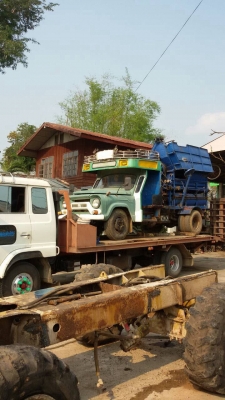 ขาย ((79,000บาท)) 6ล้อ รุ่นเก่า ทนทานแข็งแรง สภาพดีพร้อมใช้งาน