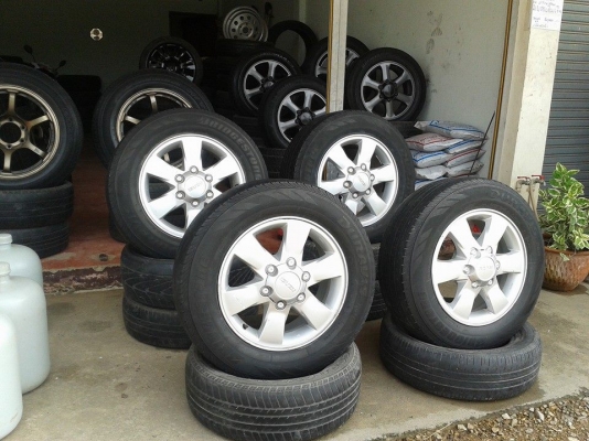 ดีแม็กขอบ16สวยๆเดิม รัดยาง215/65/16คับ