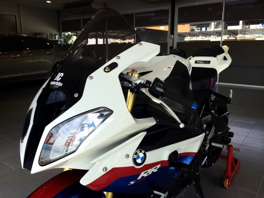 ขายBMW S1000RR Tri color ปี2011 รถออก0บาเซโรน่า