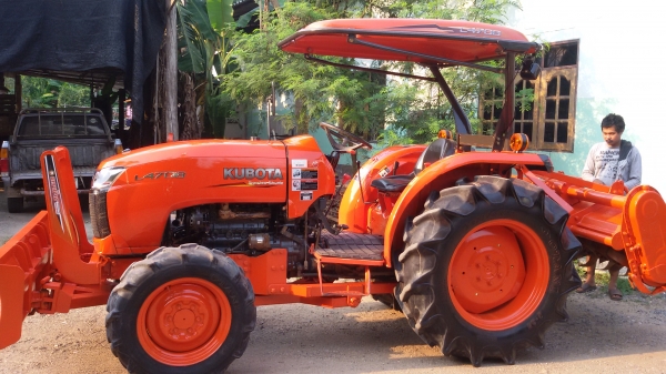 ขายรถไถคูโบต้าL4708ไบมีกตราช้างโลตารี้ตราช้างขายราคา430000บาทราคานี้ต่อรองได้อีกไมขึ้น1800ช.มสนใจโทร0813655997อำพร พาเจริญ ขายรถไถคูโบต้าL4708ไบมีกตราช้างโลตารี้ตราช้างขายราคา430000บาทราคานี้ต่อรองได้อีกไมขึ้น1800ช.มสนใจโทร0813655997อำพร พาเจริญ