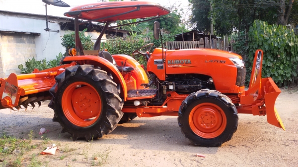 ขายรถไถคูโบต้าL4708ไบมีกตราช้างโลตารี้ตราช้างขายราคา430000บาทราคานี้ต่อรองได้อีกไมขึ้น1800ช.มสนใจโทร0813655997อำพร พาเจริญ