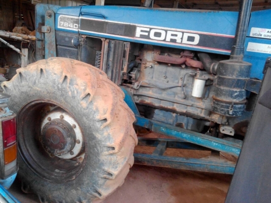 ขายรถไถฟอร์ด7840 ซื้อป้ายแดงจาก สุนทรกิจ ชลบุรี รถอยู่ ระยอง โทร0822134217