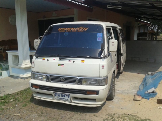 รถตู้สวยครับ พร้อมใช้งานเอกสาพร้อมภายในสวยติดแก็สNGV 2ถัง