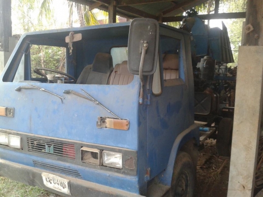 รถสีนวด แบบเครื่องแแยก ตัวรถเคื่องISUZU 85 ตัวติดเครื่องสี นิสัน