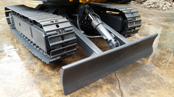 ขาย รถขุด YANMAR รุ่น YB201UZ แทร็กเหล็ก สลัก-บูทแน่น มือสองญี่ปุ่น ราคา 200,000 บาท สนใจ ติดต่อ มือถือ/LINE ID:0818753444 ขาย รถขุด YANMAR รุ่น YB201UZ แทร็กเหล็ก สลัก-บูทแน่น มือสองญี่ปุ่น ราคา 200,000 บาท สนใจ ติดต่อ มือถือ/LINE ID:0818753444