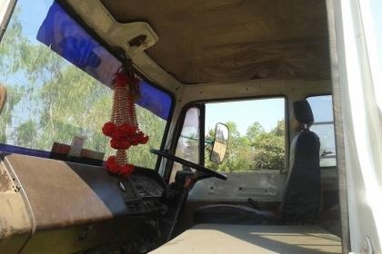 ขายดั้มHINO FM226 เครื่องEM100 พ.เพาเวอร์ เบรกทิฟฟี่ เครื่องดี แคชซีสวย พ.เพาเวอร์ เบรกทิฟฟี่ ภายในสวย สภาพพร้อมใช้งาน เอกสารพร้อมโอน สนใจโทร 090-8588220คุณนะ ID:narong498 หรือ www.truck.in.th/498 หรือfb:ณรงค์ ซื้อขายรถมือสอง(เว็บไซต์ส่วนตัว)