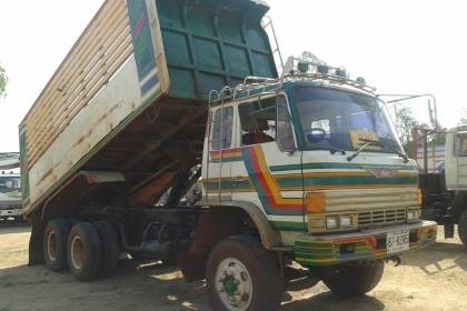 ขายดั้มHINO FM226 เครื่องEM100 พ.เพาเวอร์ เบรกทิฟฟี่ เครื่องดี แคชซีสวย พ.เพาเวอร์ เบรกทิฟฟี่ ภายในสวย สภาพพร้อมใช้งาน เอกสารพร้อมโอน สนใจโทร 090-8588220คุณนะ ID:narong498 หรือ www.truck.in.th/498 หรือfb:ณรงค์ ซื้อขายรถมือสอง(เว็บไซต์ส่วนตัว)