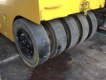 ต้องการขายรถบดล้อยาง9ล้อ SAKAI TS7409 พร้อมใช้ เอกสารใบแจ้งจำหน่าย