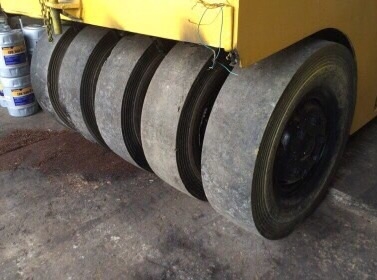 ต้องการขายรถบดล้อยาง9ล้อ SAKAI TS7409 พร้อมใช้ เอกสารใบแจ้งจำหน่าย