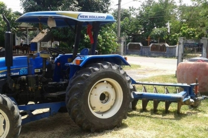 ขายรถไถ NEW HOLLAND T55 ปี55 เครื่องดี ช่วงล่างดี ทำงานเร็ว ใช้งาน1500ชม สภาพพร้อมใช้งาน โทร 090-8588220คุณนะ  093-3258446คุณบิวตี้ ID:narong498 หรือ www.truck.in.th/498 หรือfb:ณรงค์ ซื้อขายรถมือสอง(เว็บไซต์ส่วนตัว)