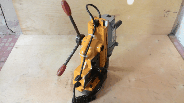 ขายด่วนสว่านแท่นแม่เหล็กดอก Jet Broach ATOLI TC-35