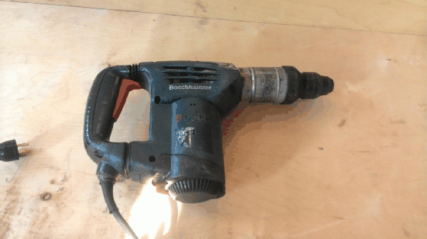 ขายสว่านโรตารี่สะกัดคอนกรีด BOSCH GBH4-32DFR.900W. Made in Germany.