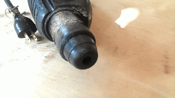 ขายสว่านโรตารี่สะกัดคอนกรีด BOSCH GBH2-23E 650W.