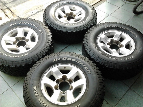 Max + BF All 31/10.5/15 ปี11 สวยๆ 1ชุด Max + BF All 31/10.5/15 ปี11 สวยๆ 1ชุด