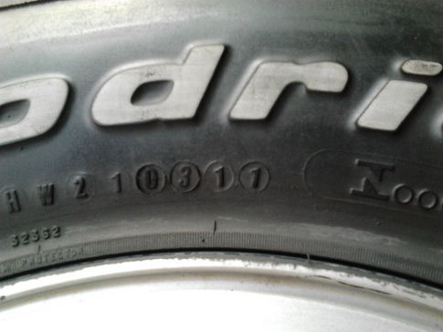 Max + BF All 31/10.5/15 ปี11 สวยๆ 1ชุด Max + BF All 31/10.5/15 ปี11 สวยๆ 1ชุด