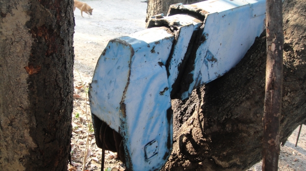 ลดพิเศษเหลือ 95000 เครน UNIC V-TURBO 2.5ตัน รุ่นใหม่6เหลี่ยม ท้องวี หลังวี 3ปลอก2ชัก เก่านอก อุปกรณ์ครบ สภาพสวย ราคาถูก