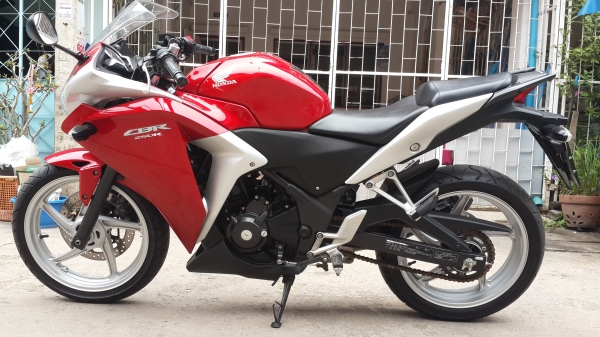 ขาย honda cbr 250 ปี2011