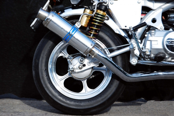 มังกี้ กอลิล่า ลดราคา อะไหล่ 40 \%  มีเดิม กับ แบบ แต่ง RS 00 01 ราคา เบาๆ โดน ใจ