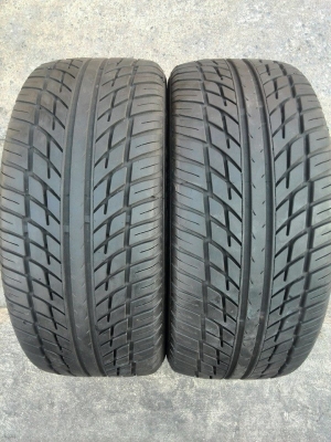 ขายยาง MAXXIS MA-V1 235-45-17 ปี13 ดอก90\%\% เนื้อนิ่ม คู่ละ 3,500 บาท