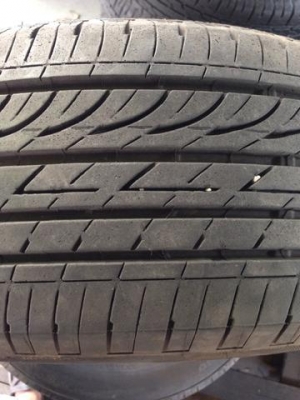 - ขายยาง 205 60 16 4000.- - ขายยาง 205 60 16 4000.-