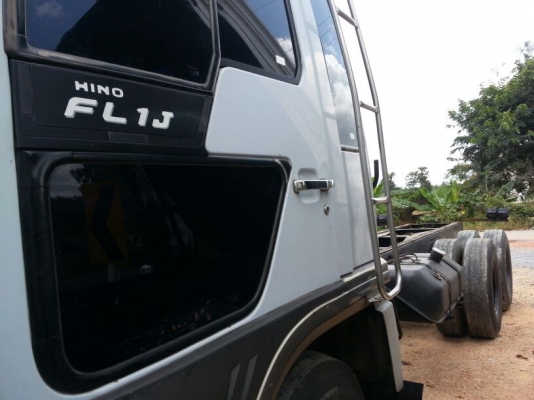 รถฮีโน่ 10 ล้อดั้ม FL1J  210 แรงม้า. ปี 42  ( ขายหัว / คัชซี. )  สนใจติดต่อ  081 - 6079515
