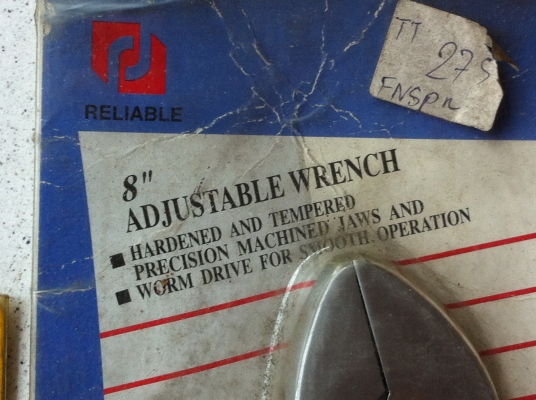 ประแจเลือย RELIABLE ขนาด 8 นิ้ว ปากเลื่อนได้กว้าง 27 มม. ของใหม่เก่าเก็บยังไม่เคยใช้งาน