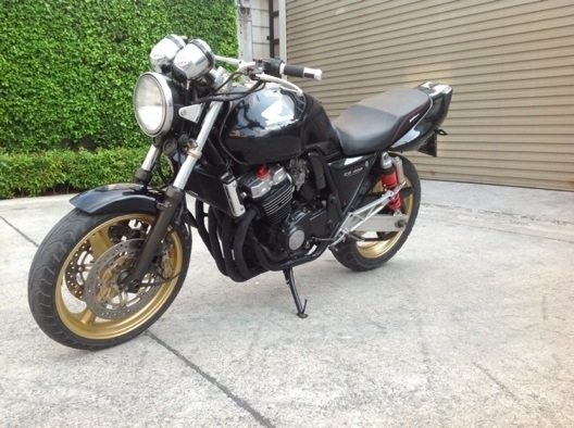 ด่วน cb 400 vs 98