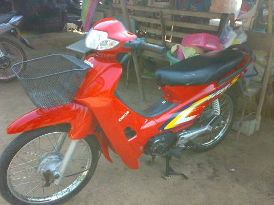 เวฟ 100 สวย ปี 45 ประหยัด