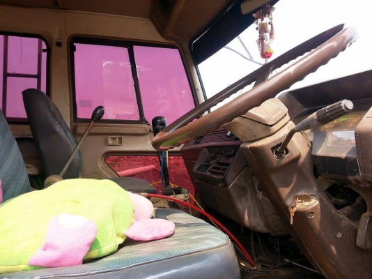 ขาย10ล้อ2เพลา ดั้มMITSUBISHI FN527M-A เครื่อง6D16 195แรง พ.เพาเวอร์ เครื่องดี คัชซีสวย ยางดี สภาพพร้อมใช้งาน เอกสารพร้อมโอน สนใจโทร 090-8588220คุณนะ 093-3258446คุณบิวตี้ ID:narong498 หรือ www.truck.in.th/498 หรือfb:ณรงค์ ซื้อขายรถมือสอง(เว็บไซต์ส่วนตัว)