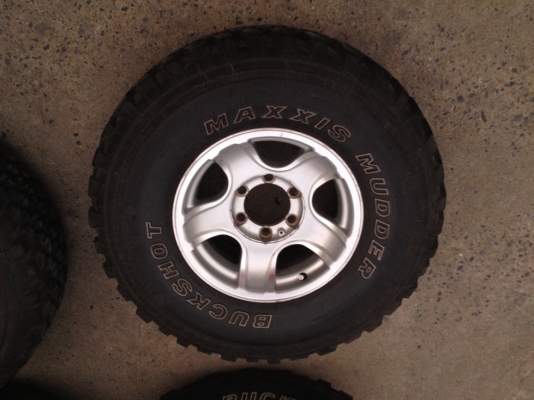 ขายยาง Maxxis Mudder Buckshot