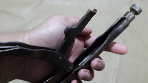 คีมล็อคVISE GRIP 10R USA.ครับ ด้ามตีVISE GRIP