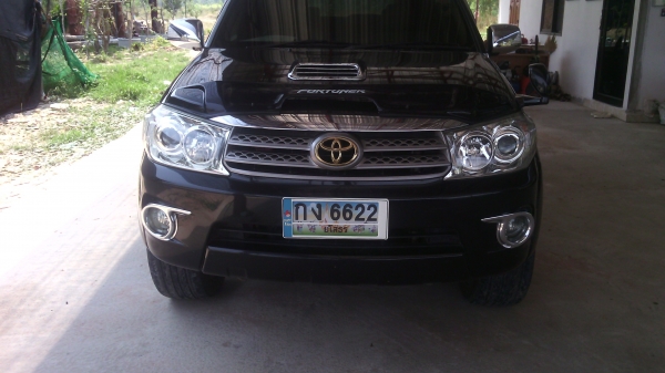 ขาย.พอร์จูนเนอร์ปี49ออโต้..โฟ