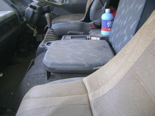 HINO    เครื่อง  165 แรง  ราคา  580,000 บาท