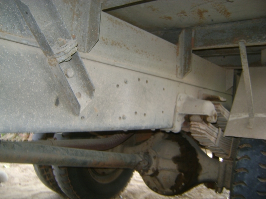 HINO    เครื่อง  165 แรง  ราคา  580,000 บาท