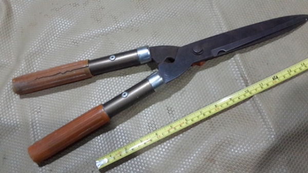 กรรไกรแต่งกิ่ง ดายหญ้า ญี่ปุ่น